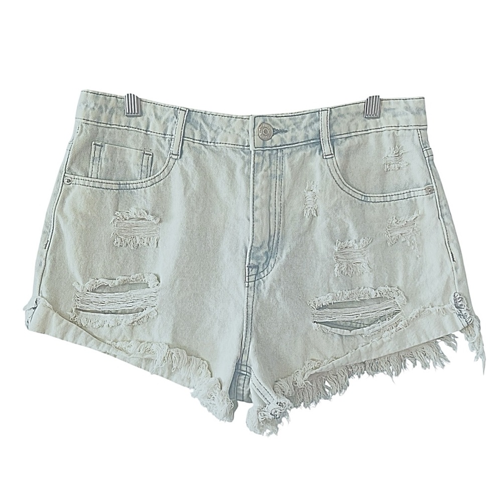 Forever 21 Distressed Light wash Denim Shorts size 28